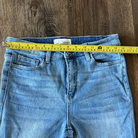 Vervet Women’s Skinny Jeans Denim Light Wash Raw Hem Size 29 - Picture 7 of 10